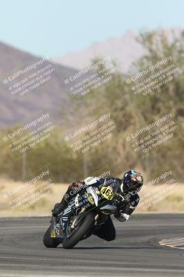 media/Nov-02-2025-CVMA (Sun) [[337aff29ab]]/Race 11-Amateur Supersport Open/